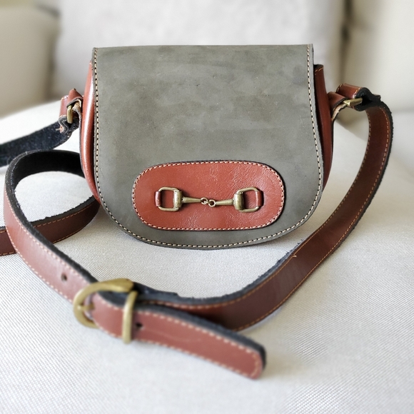 Unknown Handbags - Small Genuine Leather Crossbody Bag